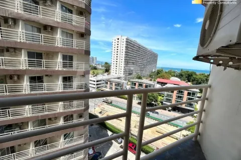 Studio in the Condo on Jomtien Beach, Pattaya, Thailand № 211754