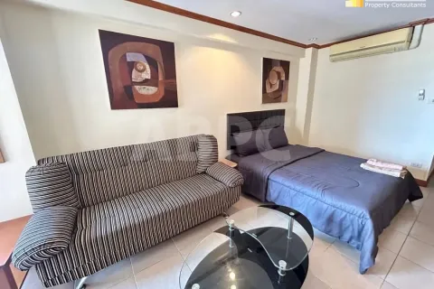 Estudio en el condominio en Jomtien Beach, Pattaya, Tailandia № 211754 - foto 4