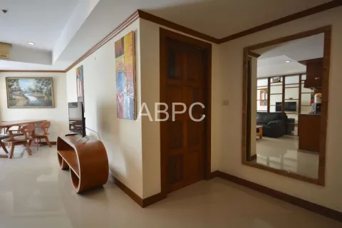 Condominio de 2 dormitorios en Jomtien Beach, Pattaya, Tailandia № 211755 - foto 10