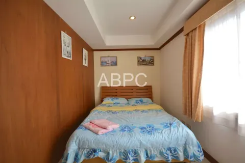 Condominio de 2 dormitorios en Jomtien Beach, Pattaya, Tailandia № 211755 - foto 8