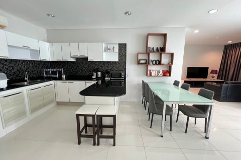 Condo à Kathu, Thaïlande, 2 chambres  № 149212 - photo 3