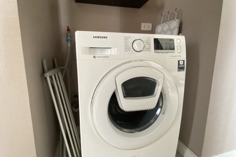 Condo in Huai Khwang, Bangkok, Thailand, 2 bedrooms  № 149217 - photo 7