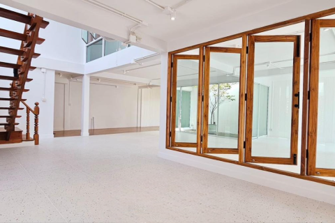 House in Bangkok, Thailand 3 bedrooms № 157762 - photo 7