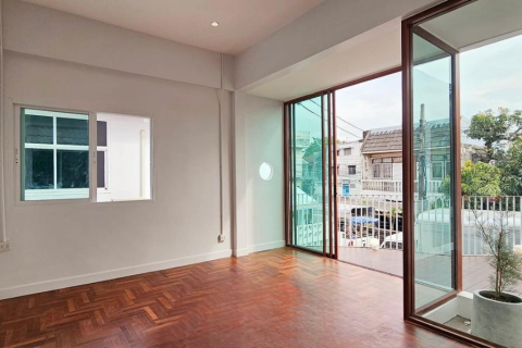 House in Bangkok, Thailand 3 bedrooms № 157762 - photo 17