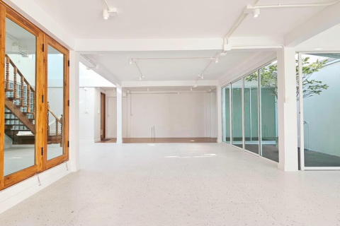 House in Bangkok, Thailand 3 bedrooms № 157762 - photo 2