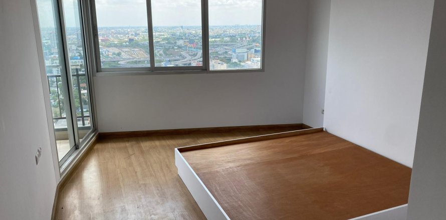 Кондоминиум с 2 спальнями в Бангкоке, Таиланд № 157757