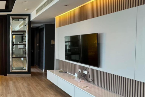 Condo in Bangkok, Thailand, 3 bedrooms  № 157763 - photo 13