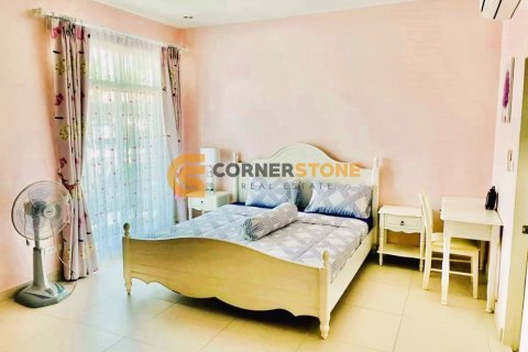 Studio in Bang Lamung, Thailand № 153784 - photo 6