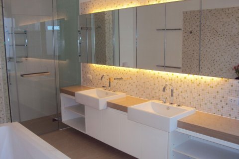 Studio in the Condo in Pattaya, Thailand  № 153787 - photo 21