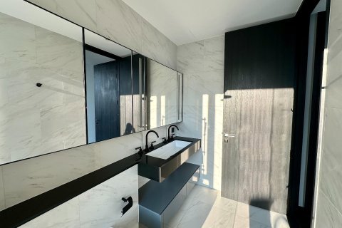 Condo à Bangkok, Thaïlande, 2 chambres  № 171386 - photo 4