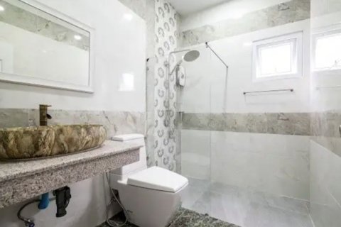 Вилла в Паттайе, Таиланд с 3 спальнями  № 171644 - фото 25