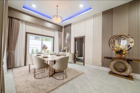 Вилла в Паттайе, Таиланд с 3 спальнями  № 171644 - фото 17