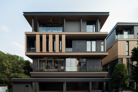 Maison à Phra Khanong, Bangkok, Thaïlande 3 chambres № 171647