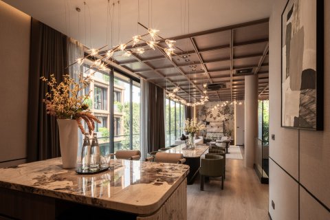 House in Phra Khanong, Bangkok, Thailand 3 bedrooms № 171647 - photo 4