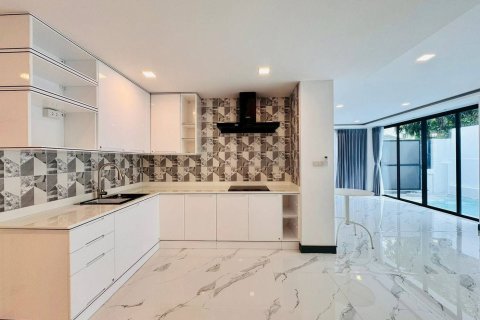 Вилла в Паттайе, Таиланд с 5 спальнями  № 157124 - фото 21