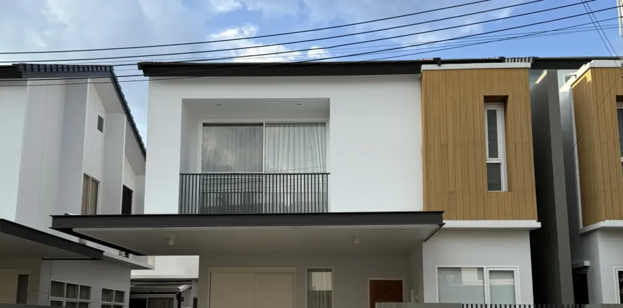 Maison à Chiang Mai, Thaïlande 3 chambres № 157121