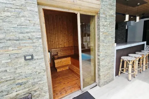 Casa de 4 dormitorios en Pattaya, Tailandia № 212243 - foto 19