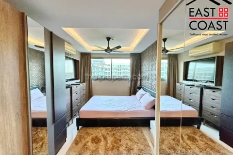 Condominio de 2 dormitorios en Jomtien Beach, Pattaya, Tailandia № 212242 - foto 8