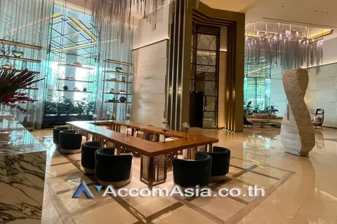 Condo in Khlong San, Bangkok, Thailand, 3 bedrooms № 215316 - photo 14