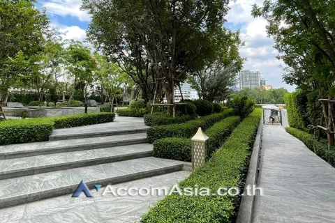 Condo in Khlong San, Bangkok, Thailand, 3 bedrooms № 215316 - photo 22