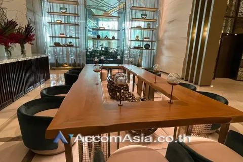 Condo in Khlong San, Bangkok, Thailand, 3 bedrooms № 215316 - photo 23