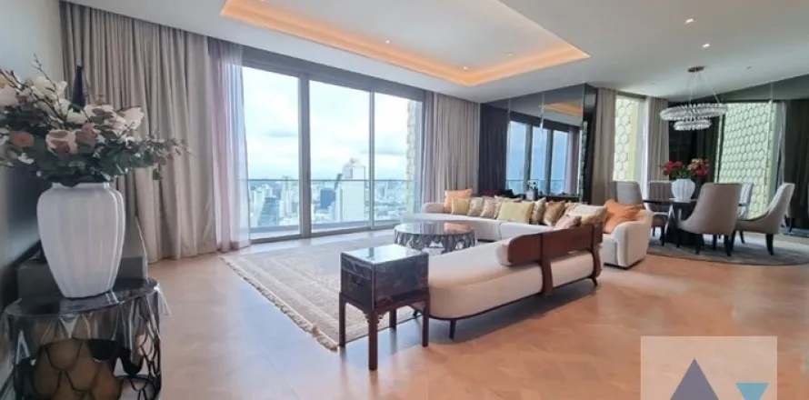 Condo in Khlong San, Bangkok, Thailand, 3 bedrooms № 215316