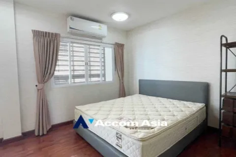 Reihenhaus in Phra Khanong, Bangkok, Thailand 4 Schlafzimmer № 215312 - Foto 7