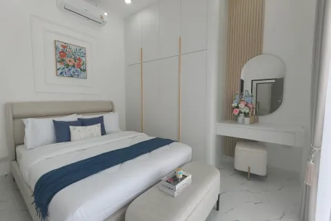 Casa de 3 dormitorios en Pattaya, Tailandia № 212328 - foto 15