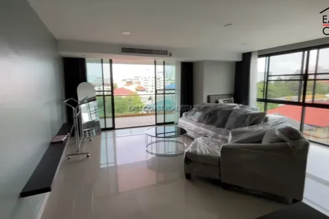 Condo in Pattaya, Thailand, 3 bedrooms № 212330
