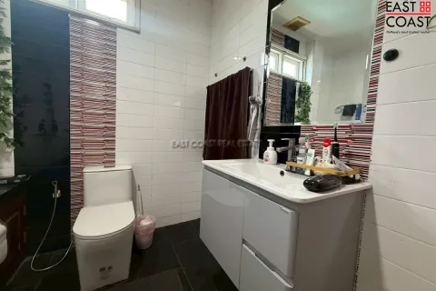 Casa de 3 dormitorios en Pattaya, Tailandia № 212326 - foto 10