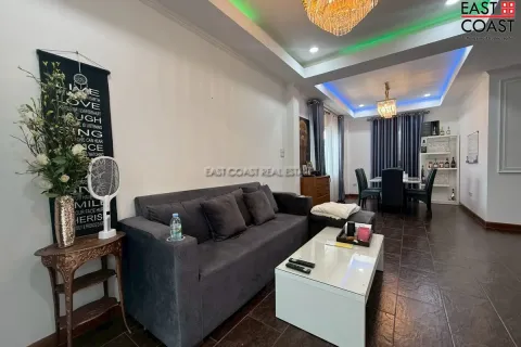 Casa de 3 dormitorios en Pattaya, Tailandia № 212326 - foto 30