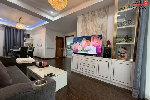 Casa de 3 dormitorios en Pattaya, Tailandia № 212326 - foto 4