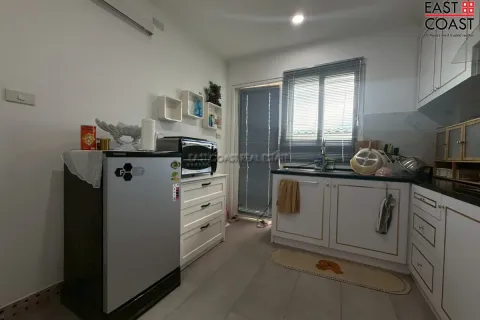 Casa de 3 dormitorios en Pattaya, Tailandia № 212326 - foto 15