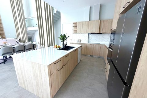 Villa in Hua Hin, Thailand 4 Schlafzimmer № 222536 - Foto 17