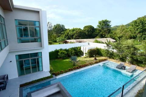 Villa in Hua Hin, Thailand 4 Schlafzimmer № 222536 - Foto 5