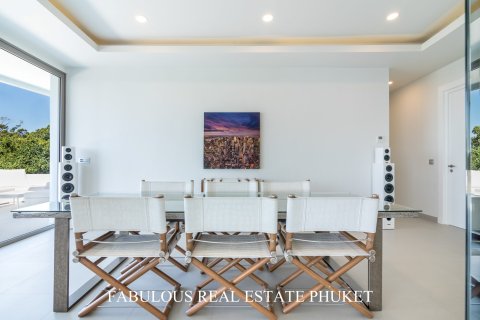 Penthouse on Surin Beach, Thailand 3 bedrooms № 179875 - photo 11