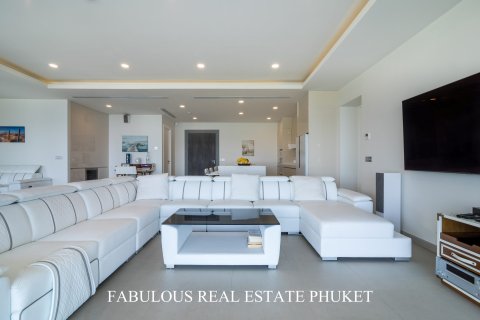 Penthouse on Surin Beach, Thailand 3 bedrooms № 179875 - photo 7