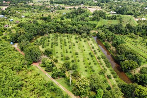 Terrain à Nakhon Nayok, Thaïlande 136000 m2 № 170746 - photo 3