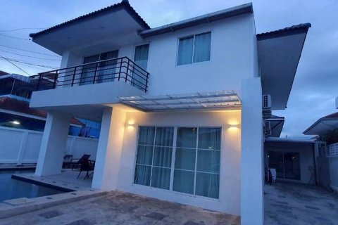 Вилла в Паттайе, Таиланд с 6 спальнями № 170749 - фото 8