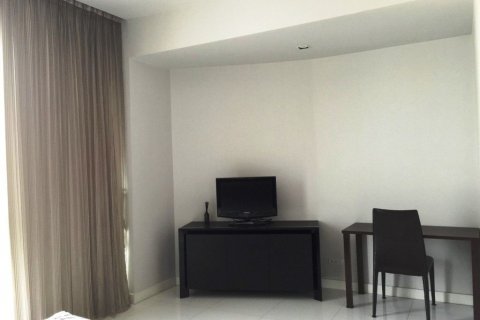 Студия в кондо в Клонг Тоэй, Бангкок, Таиланд № 138764 - фото 4