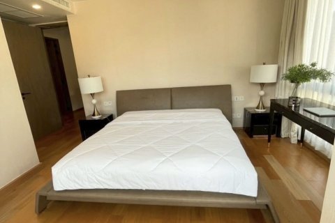 Condo à Khlong Toei, Bangkok, Thaïlande, 4 chambres  № 173295 - photo 4