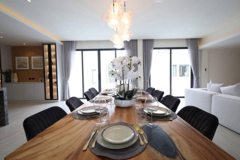 Villa à Pattaya, Thaïlande 5 chambres № 173298 - photo 8