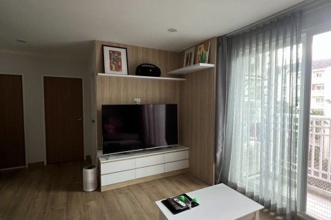 Condo à Yan Nawa, Bangkok, Thaïlande, 2 chambres  № 149807 - photo 1