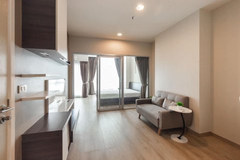 Студия в кондо в Сатхоне, Бангкок, Таиланд № 149812 - фото 2