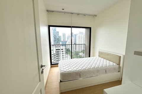 Condo à Khlong Toei, Bangkok, Thaïlande, 2 chambres  № 170860 - photo 11