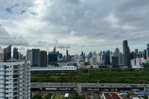 Studio dans le Condo à Din Daeng, Bangkok, Thaïlande  № 170862 - photo 4