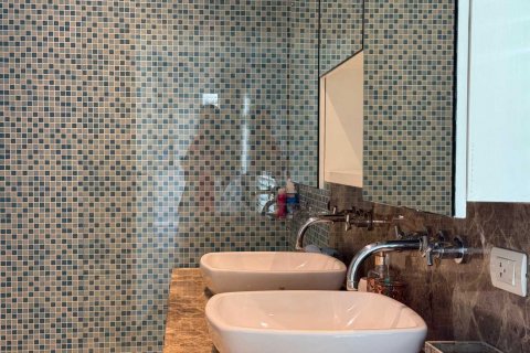 House in Bang Tao, Thailand 4 bedrooms № 36584 - photo 28