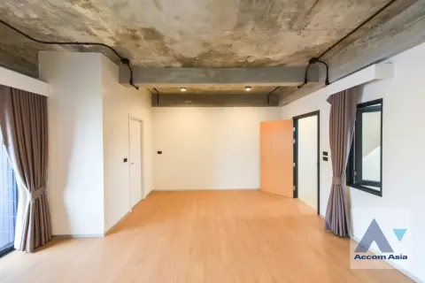 Haus in Samut Prakan, Thailand 5 Schlafzimmer № 216963 - Foto 14