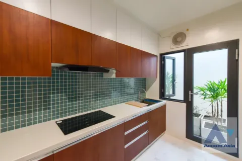 Haus in Samut Prakan, Thailand 5 Schlafzimmer № 216963 - Foto 8
