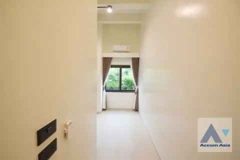 Haus in Samut Prakan, Thailand 5 Schlafzimmer № 216963 - Foto 12